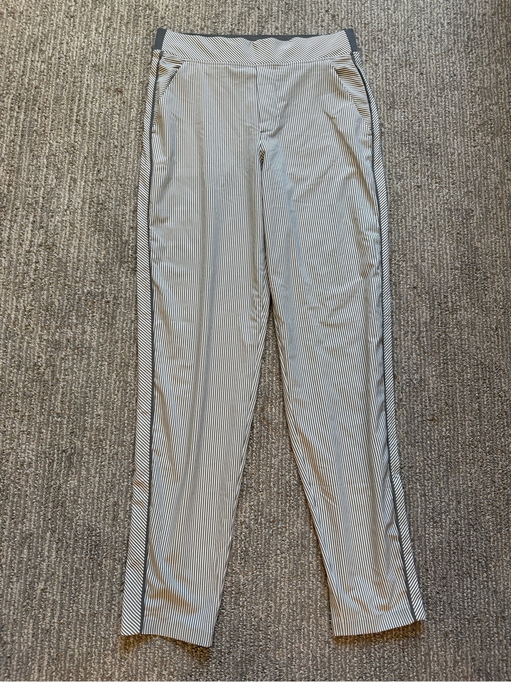 Athleta Brooklyn Ankle Pants 6 Tall City Stripe Gray White Pinstripe